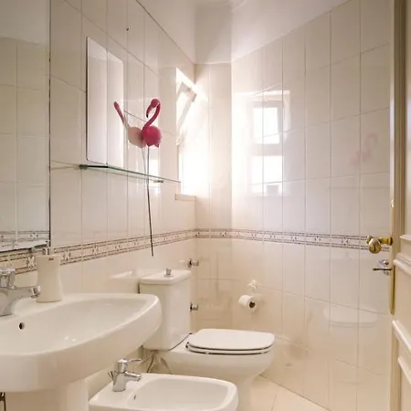 Flamingo Villa